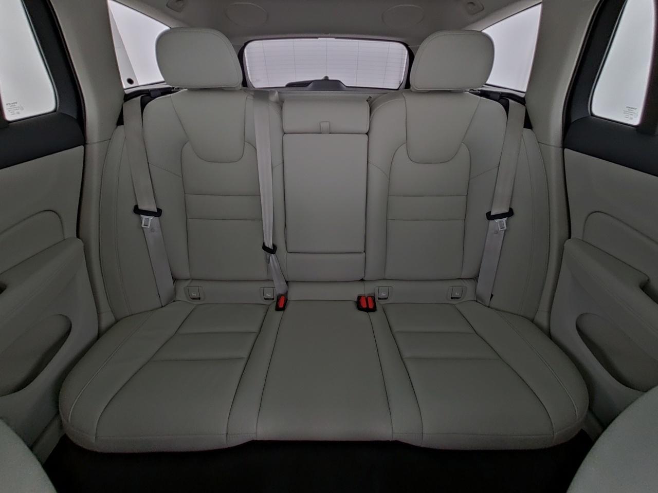 Volvo  CC