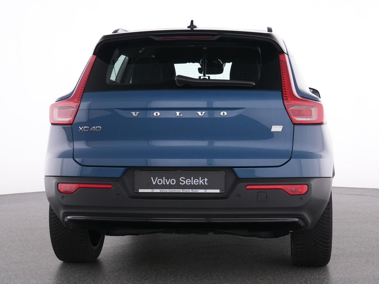 Volvo  XC 40