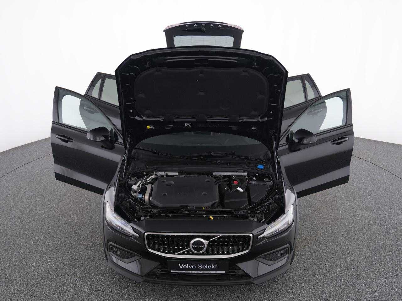 Volvo  CC