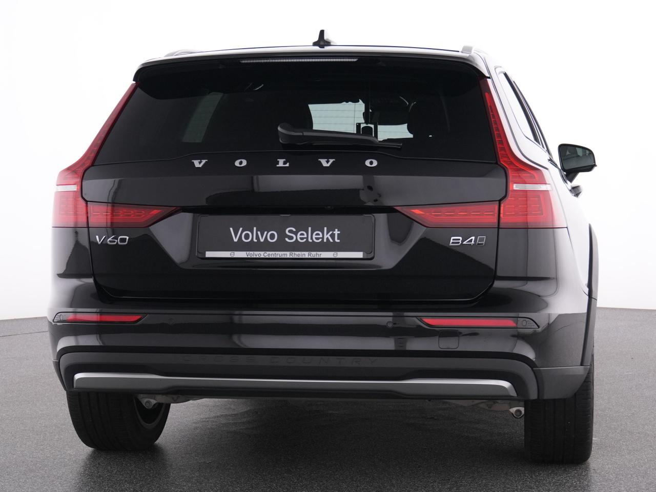 Volvo  CC
