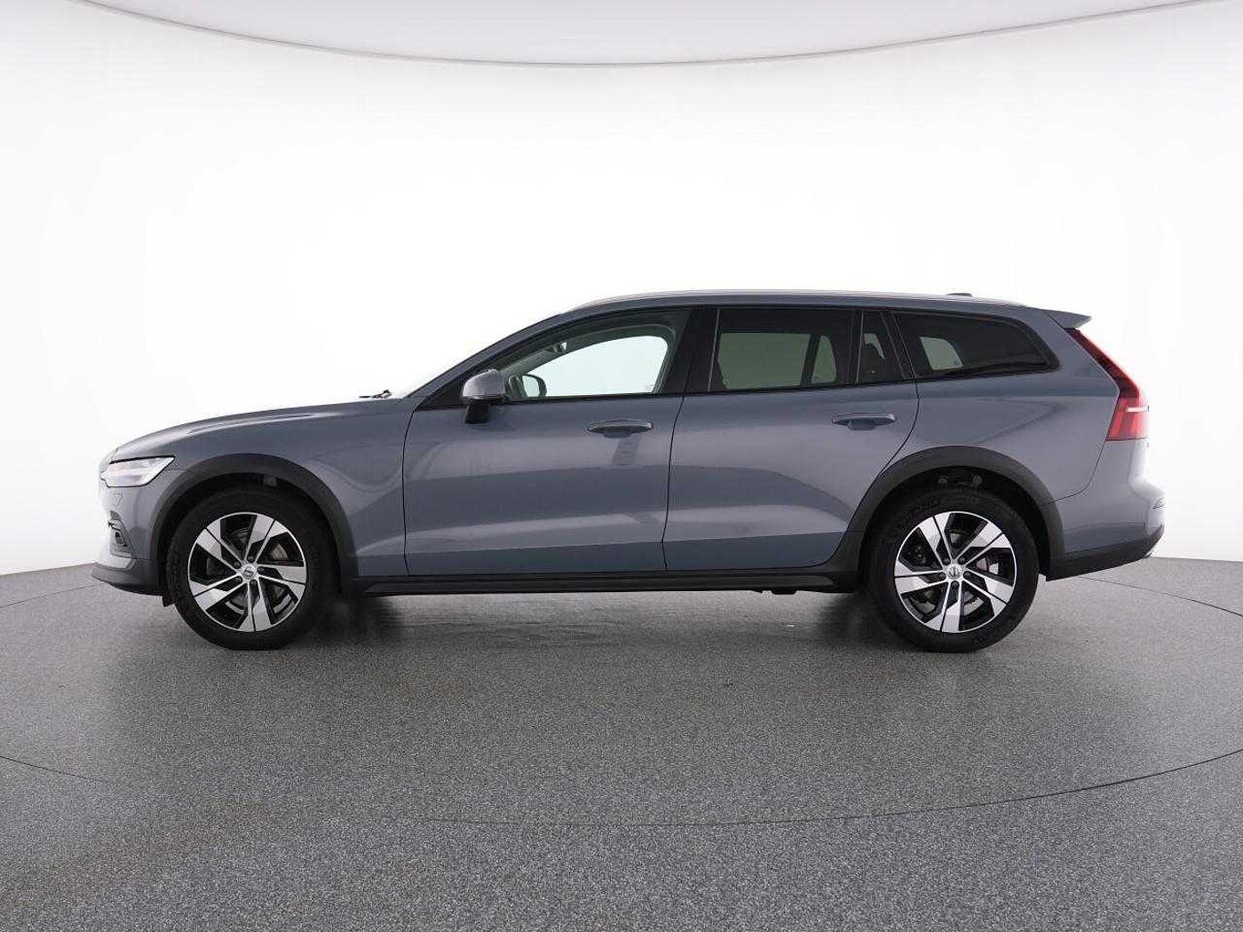 Volvo  CC