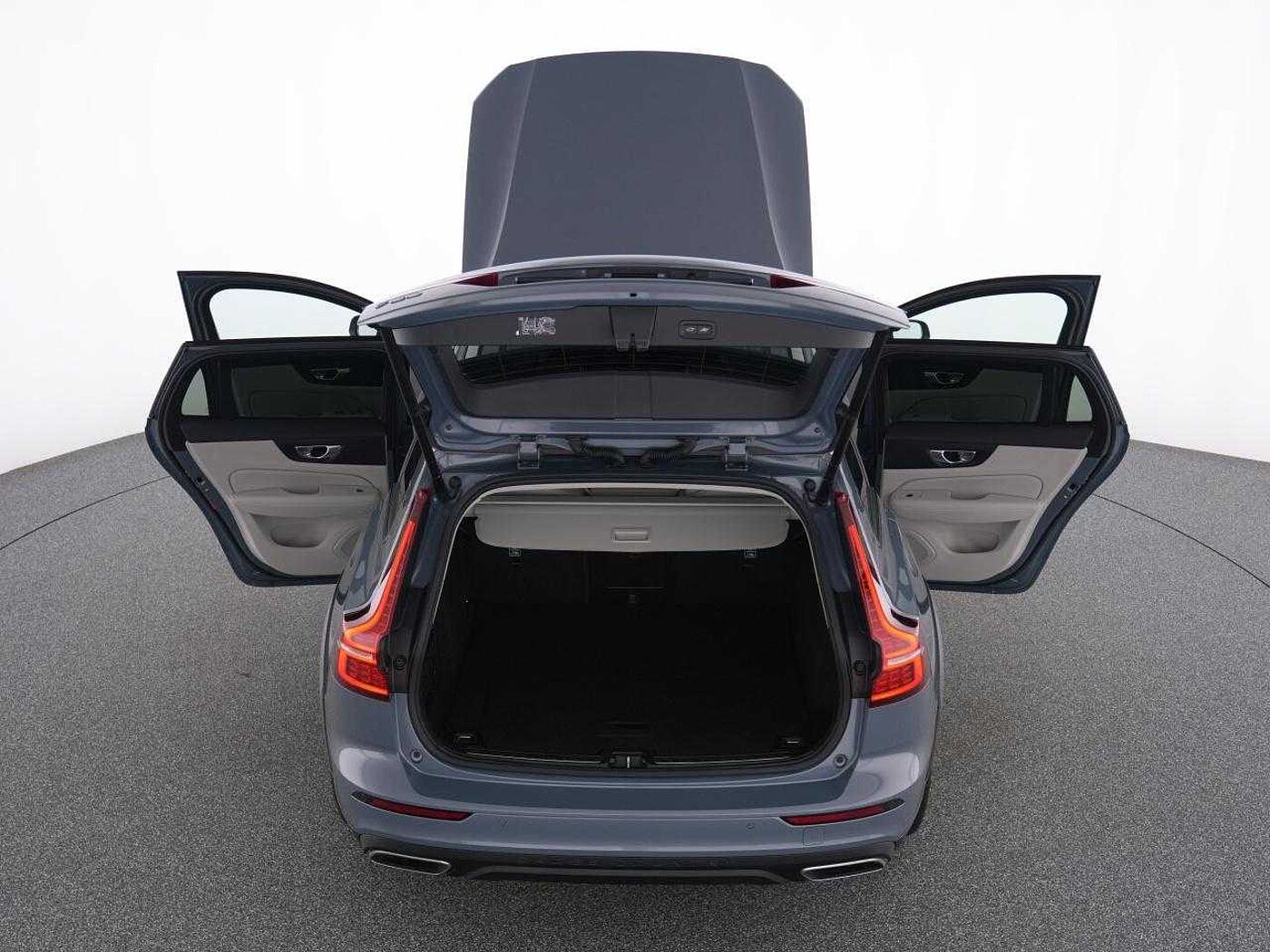 Volvo  CC