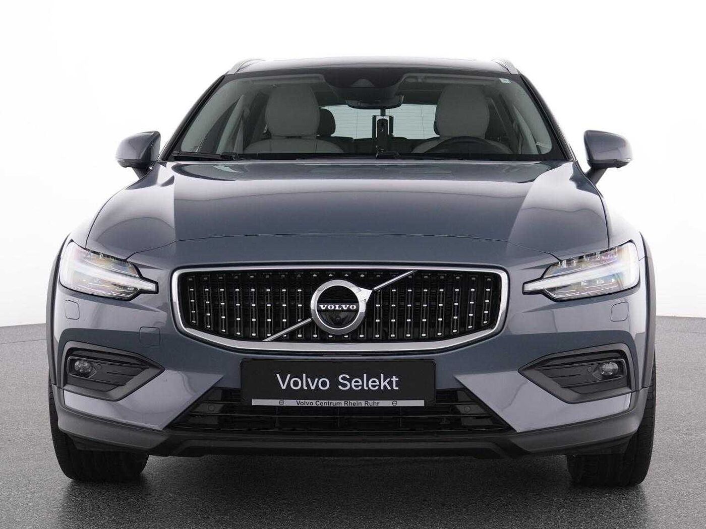 Volvo  CC