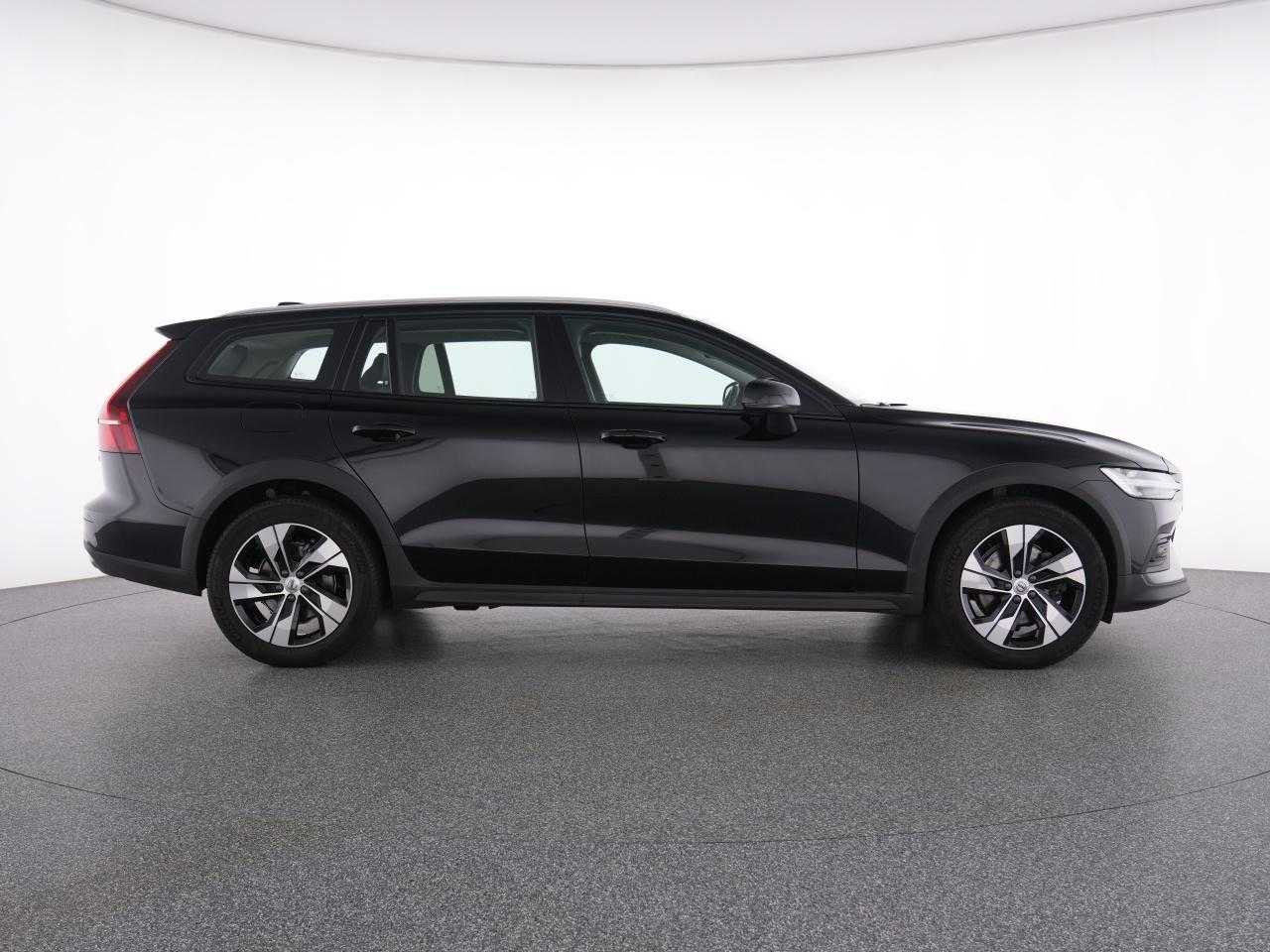 Volvo  CC