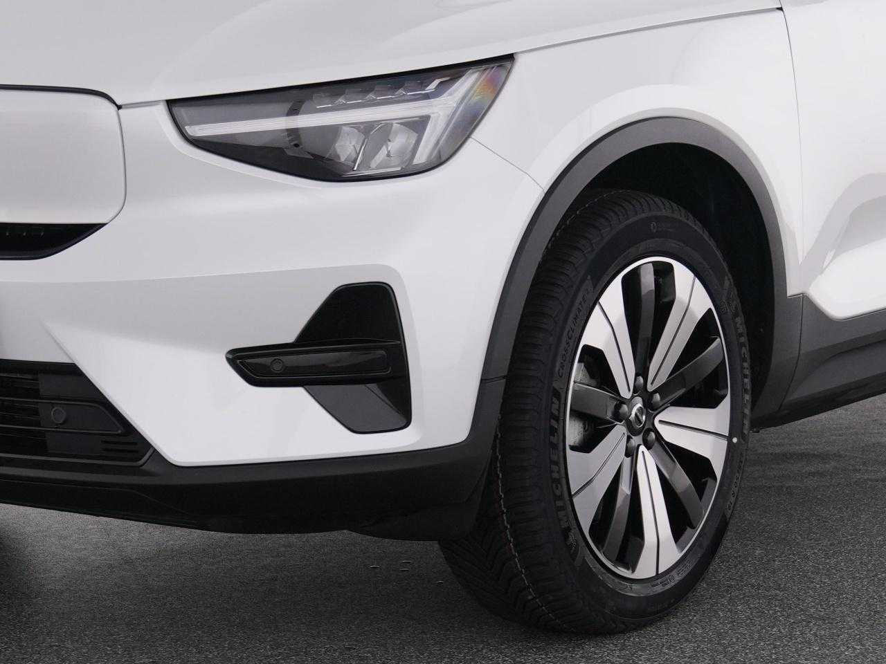 Volvo  XC 40