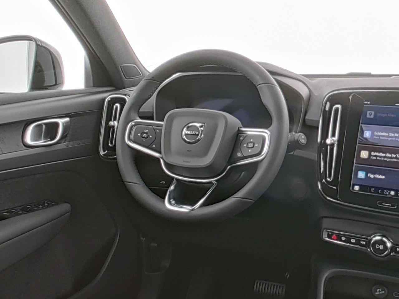 Volvo  XC 40