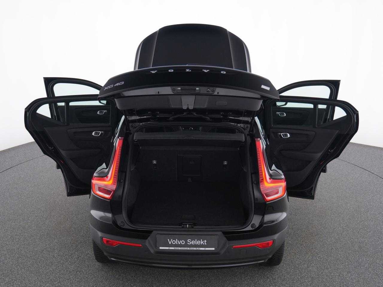 Volvo  XC 40
