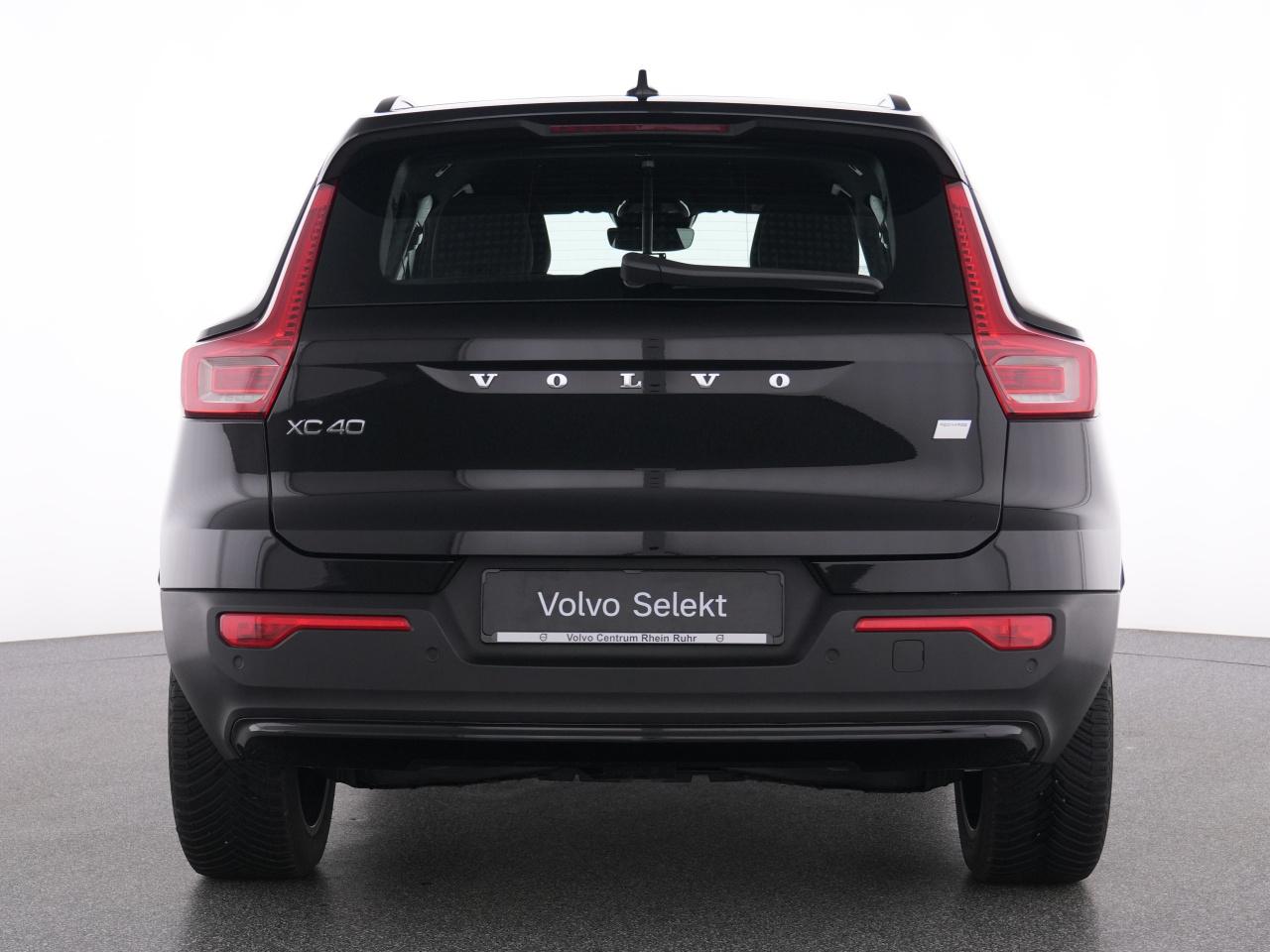 Volvo  XC 40