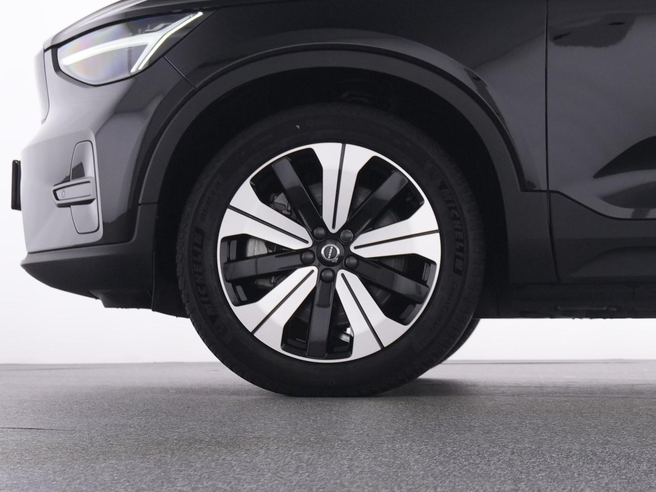 Volvo  XC 40