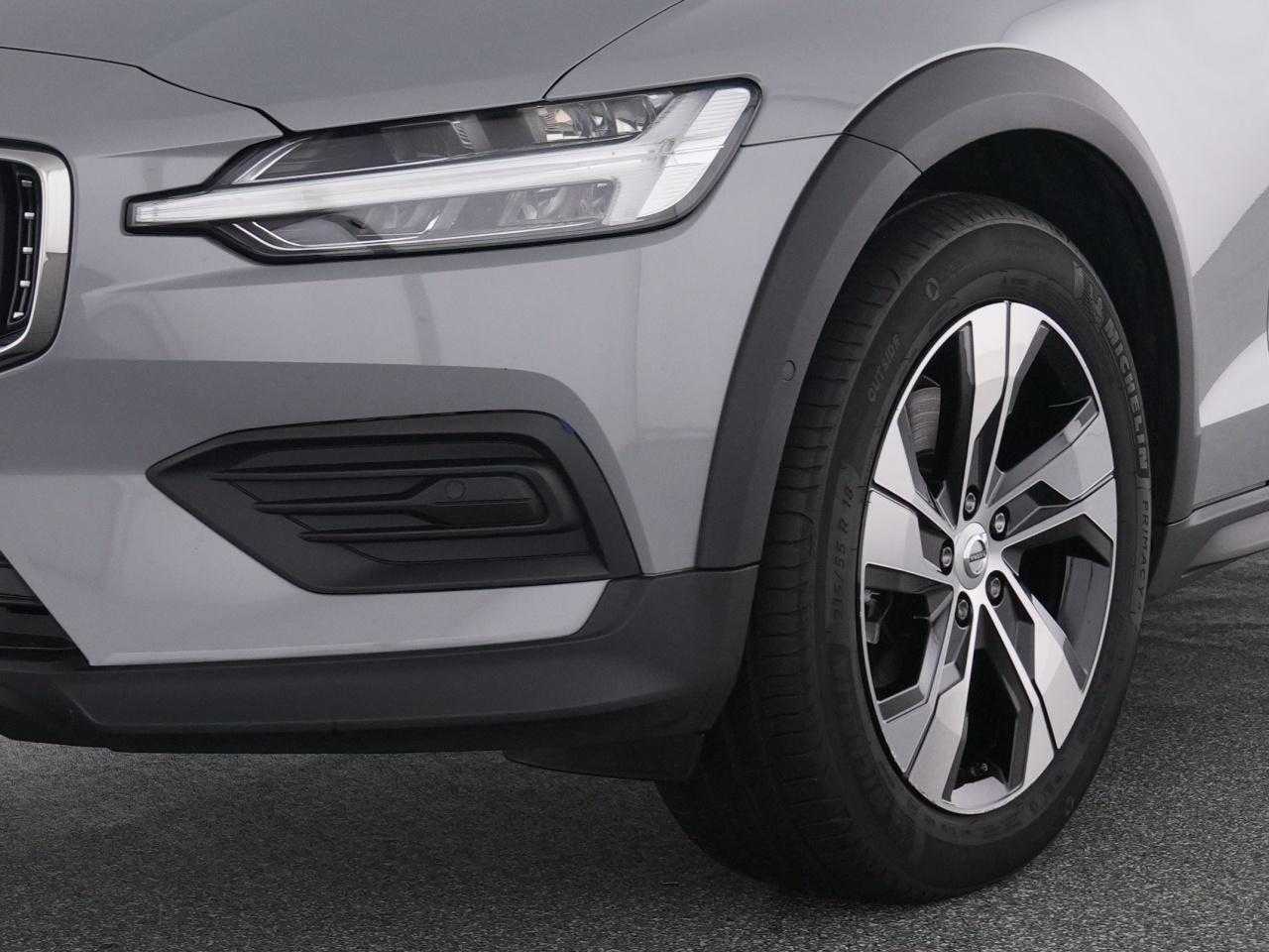 Volvo  CC
