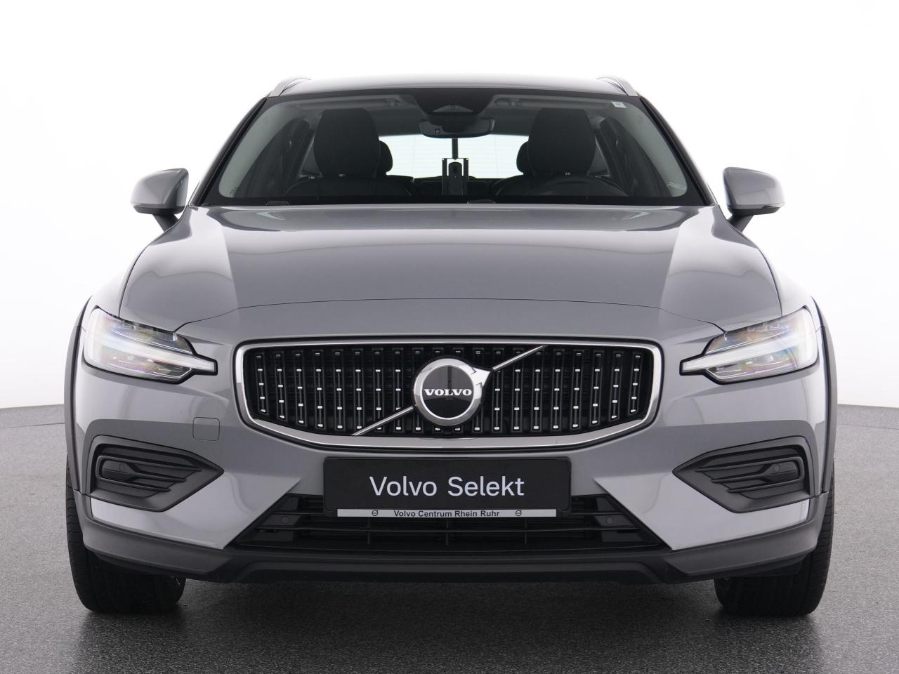 Volvo  CC