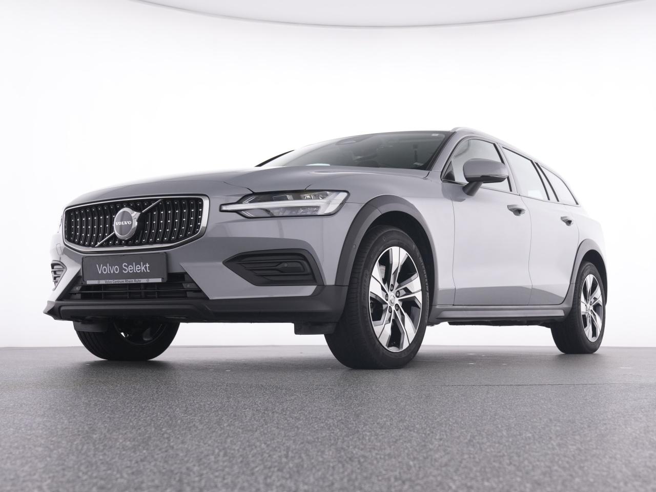 Volvo  CC