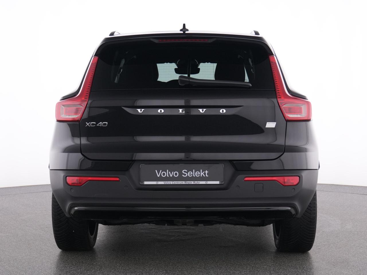 Volvo  XC 40
