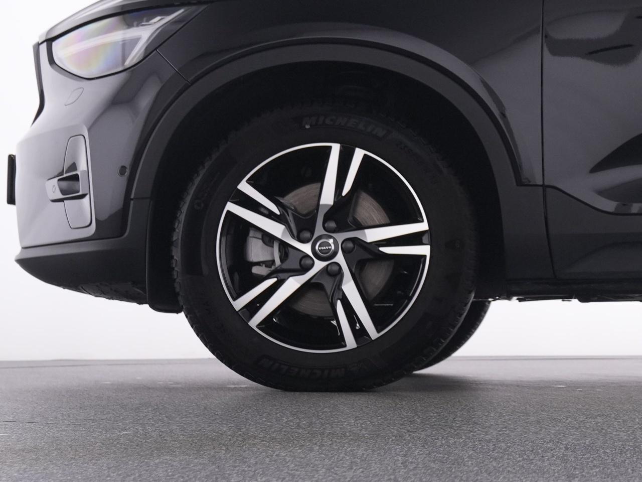 Volvo  XC 40