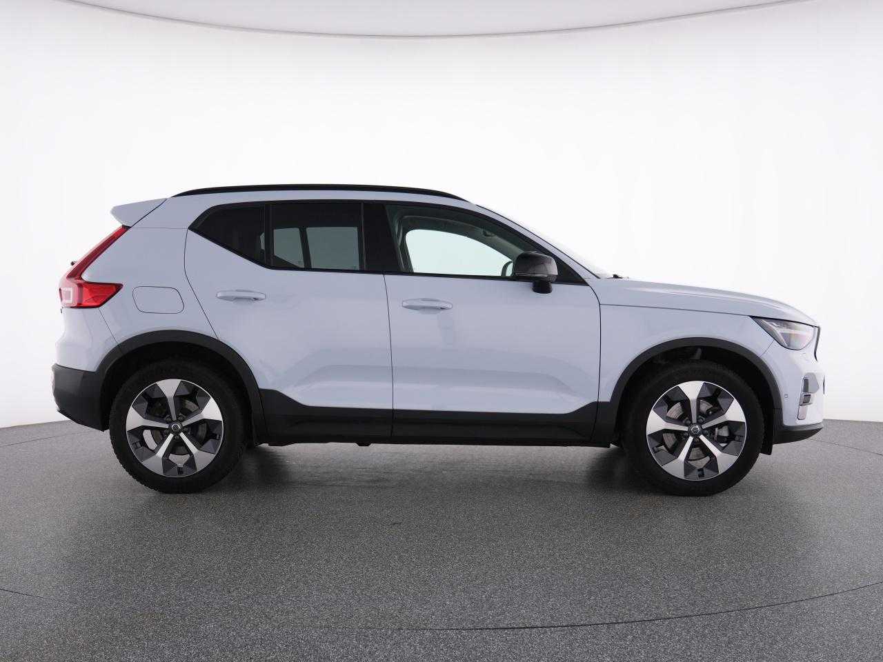 Volvo  XC 40