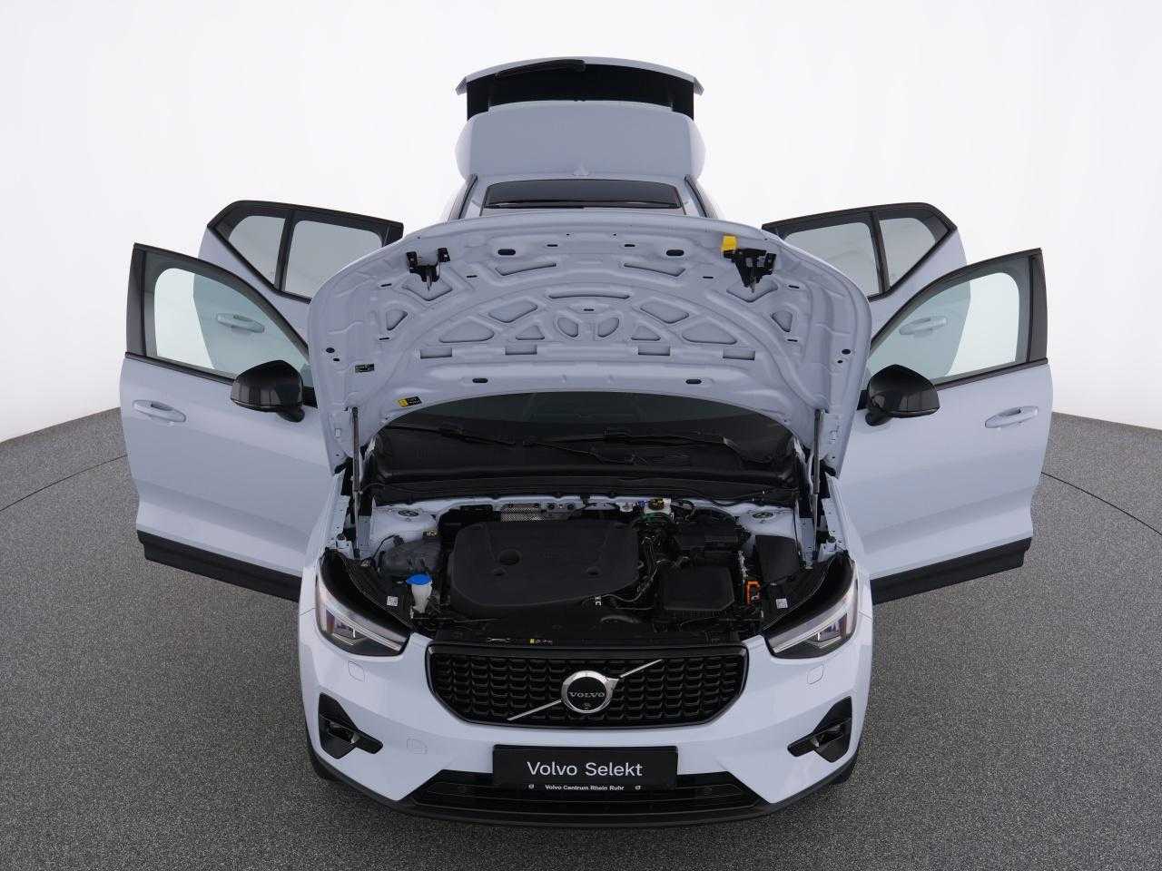 Volvo  XC 40