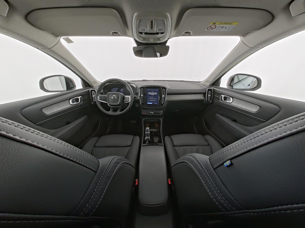 Volvo  XC 40