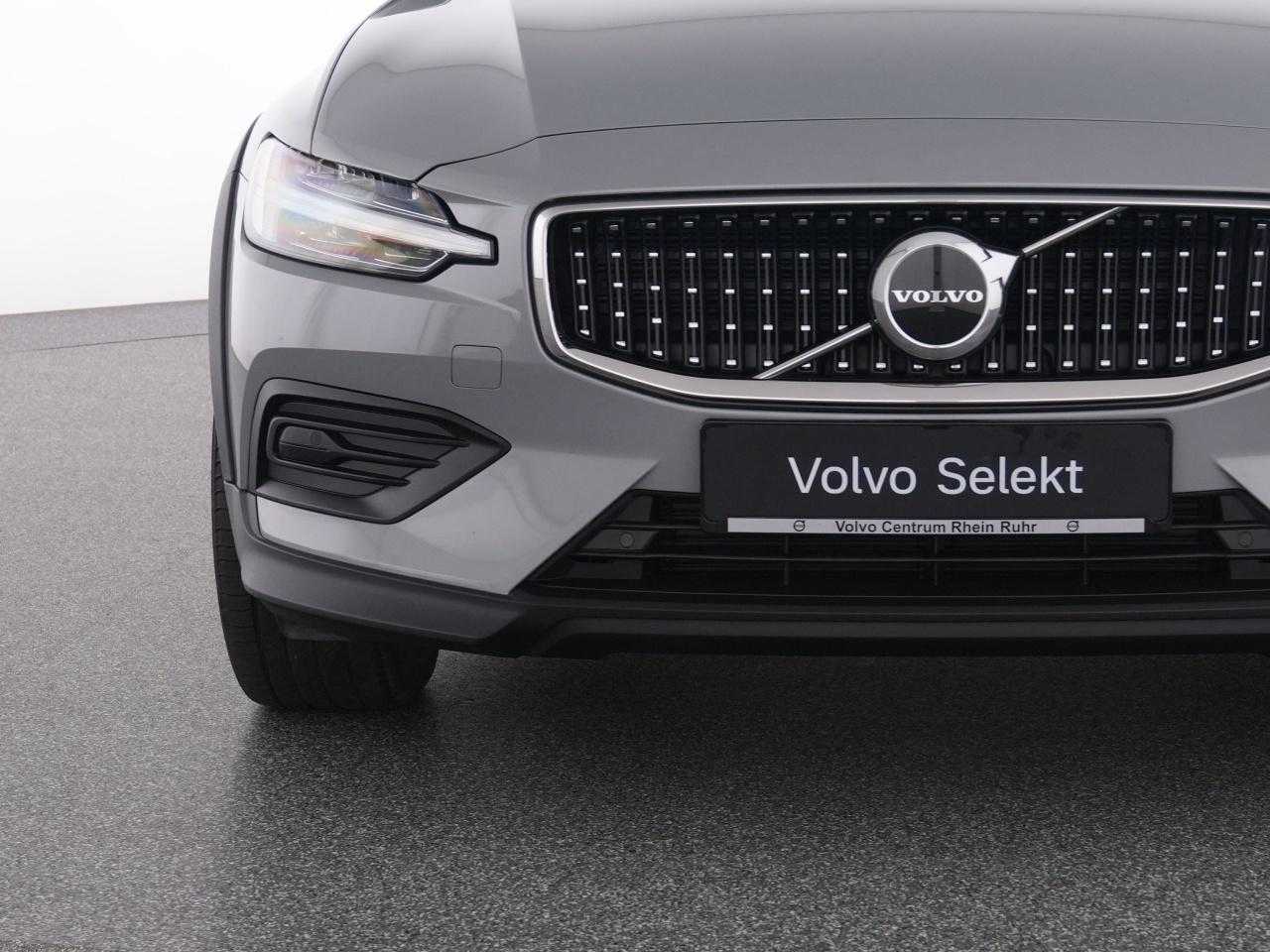 Volvo  CC