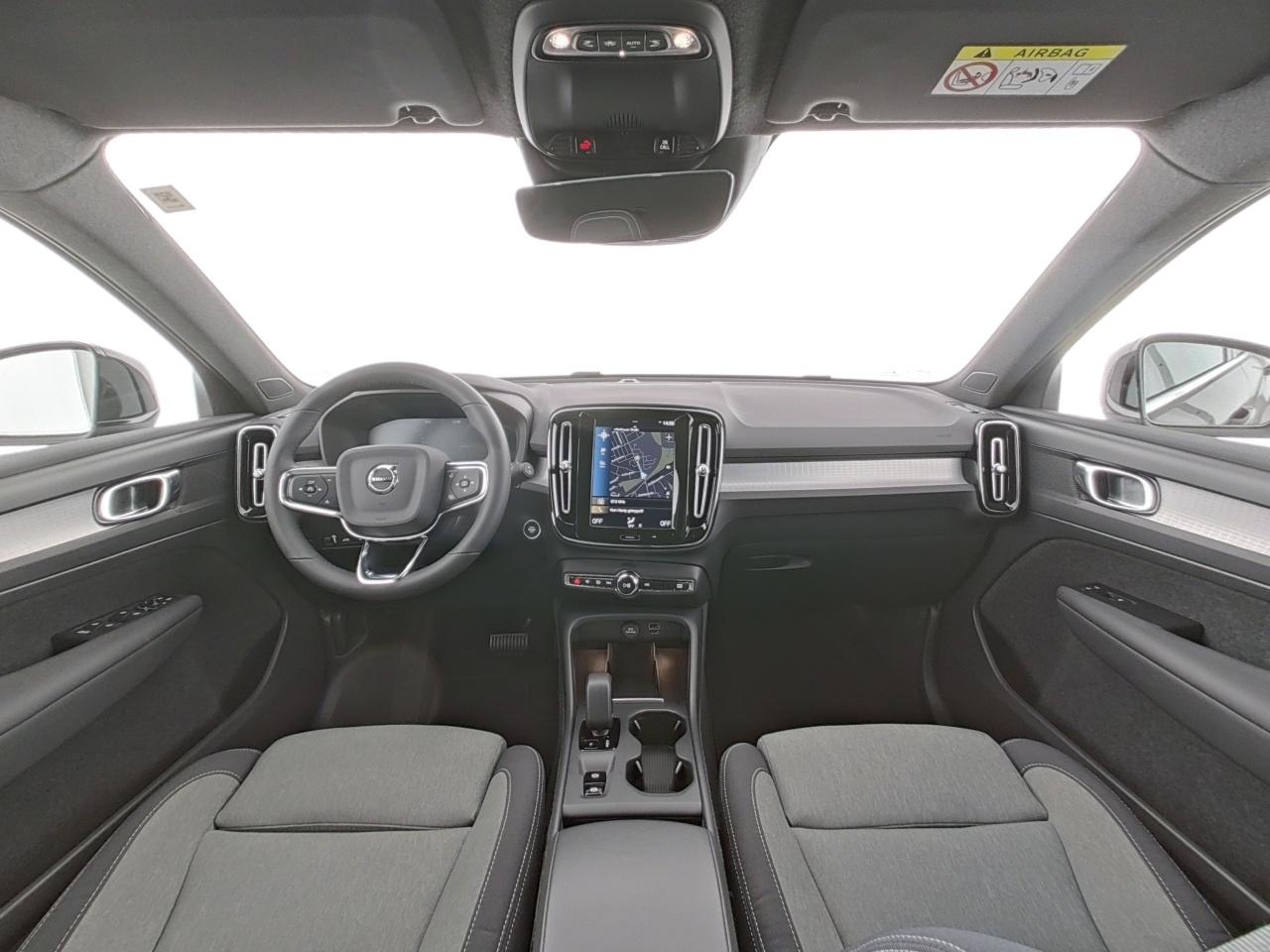 Volvo  XC 40