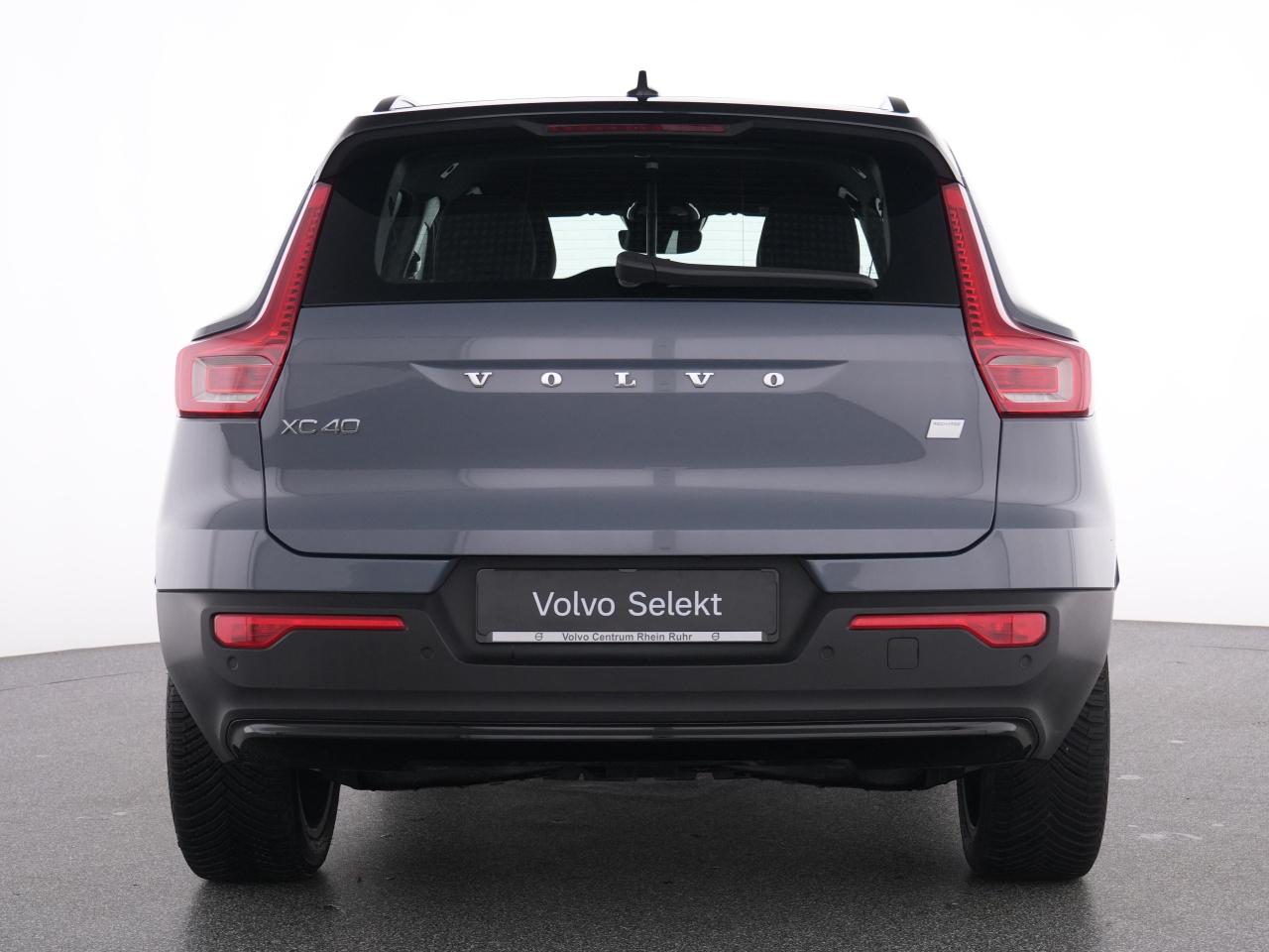 Volvo  XC 40