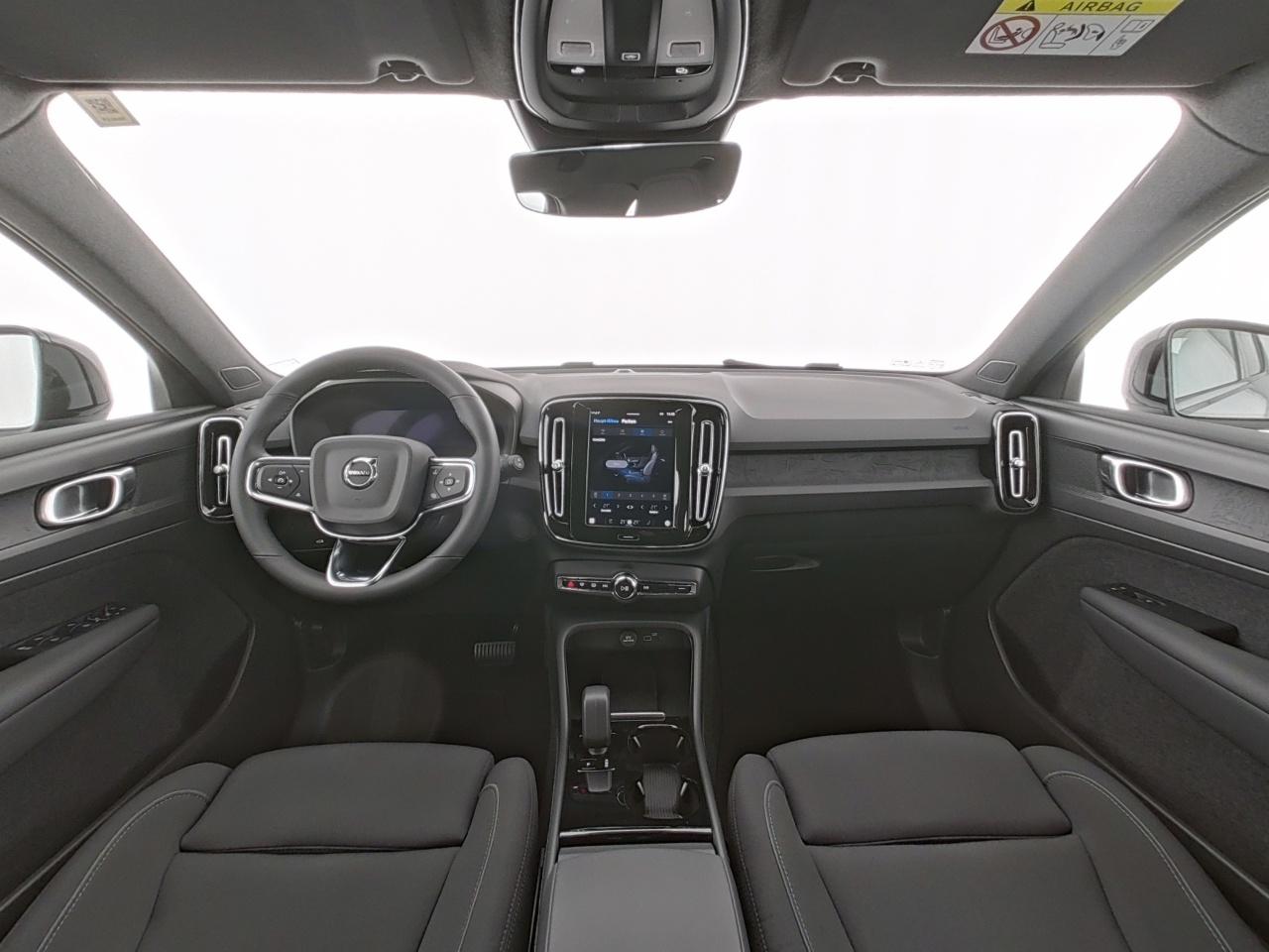 Volvo  XC 40