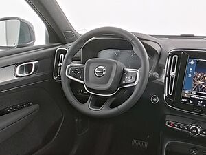 Volvo  XC 40