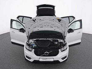 Volvo  XC 40