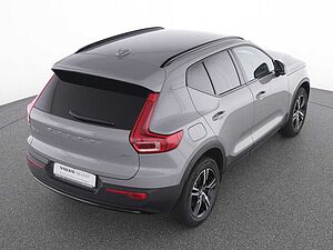 Volvo  XC 40