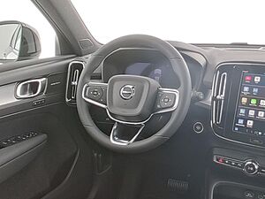 Volvo  XC 40