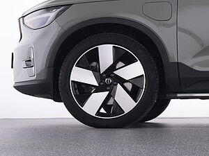 Volvo  XC 40