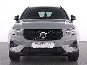 Volvo  XC 40