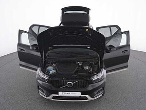 Volvo  XC 40