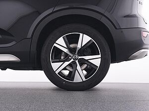 Volvo  XC 40