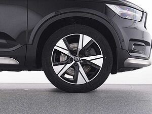 Volvo  XC 40