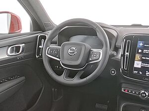 Volvo  XC 40