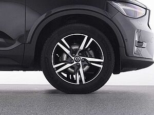 Volvo  XC 40