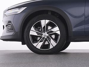 Volvo  CC