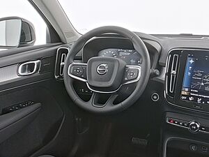 Volvo  XC 40