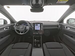 Volvo  XC 40