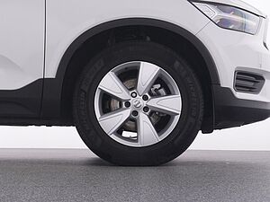 Volvo  XC 40