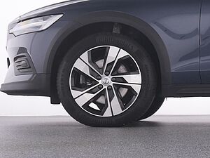Volvo  CC