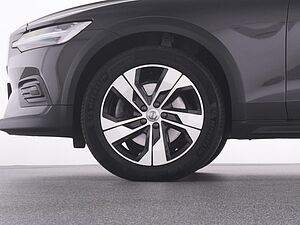 Volvo  CC