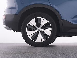 Volvo  XC 40