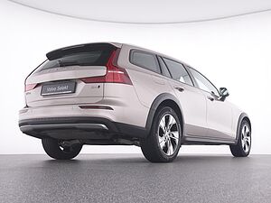Volvo  CC
