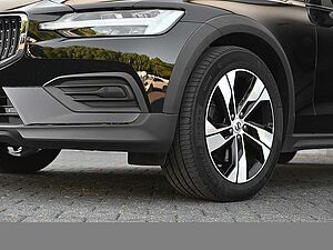 Volvo  CC