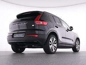 Volvo  XC 40