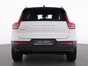 Volvo  XC 40