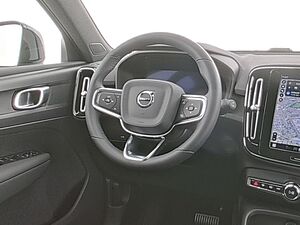 Volvo  XC 40