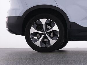 Volvo  XC 40