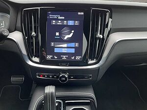 Volvo  T6 RECHARGE R-DESIGN NAVI LED 360° ACC H&K